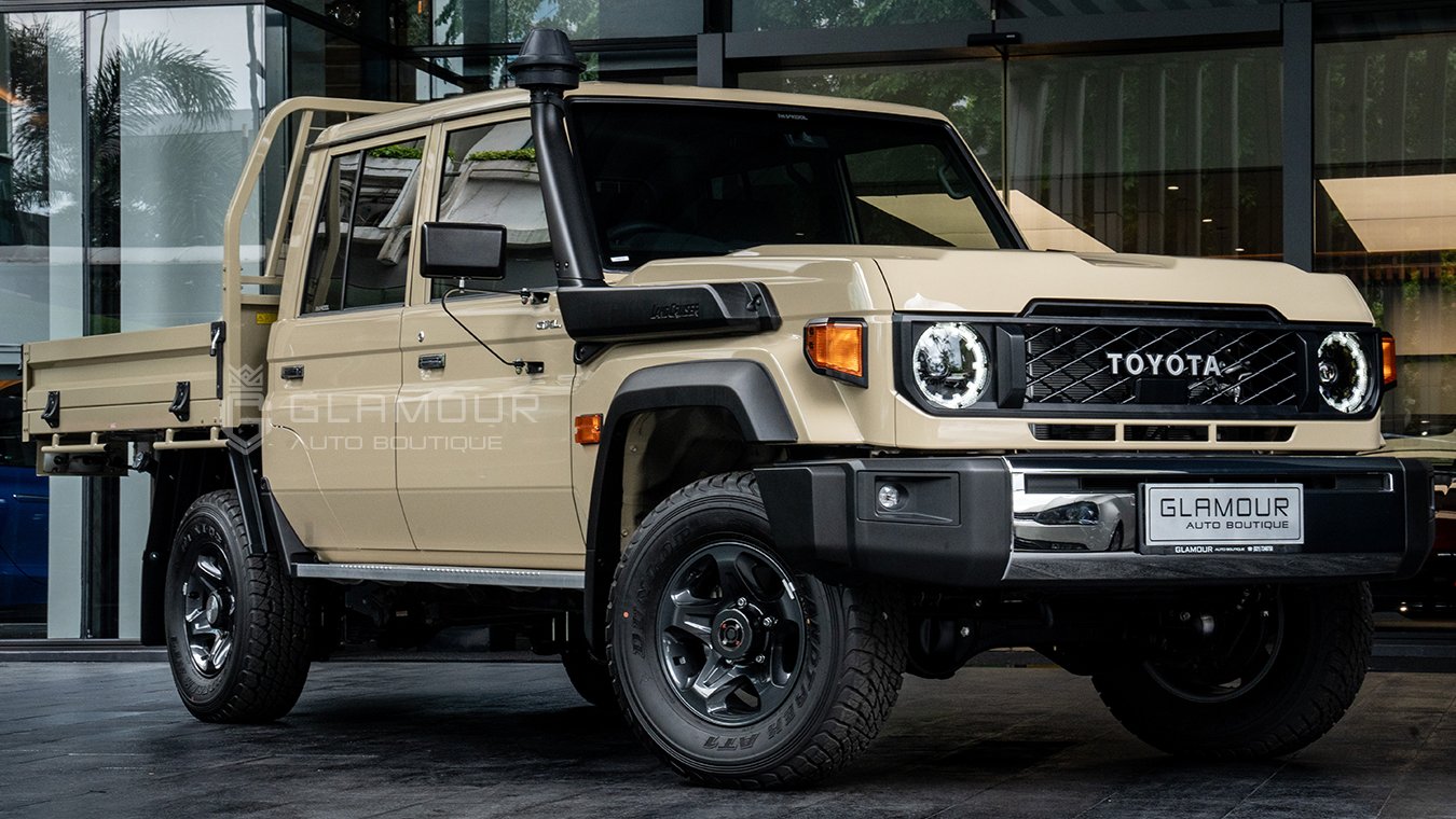Toyota Land Cruiser 2.8 70 GXL Double Cab Pickup