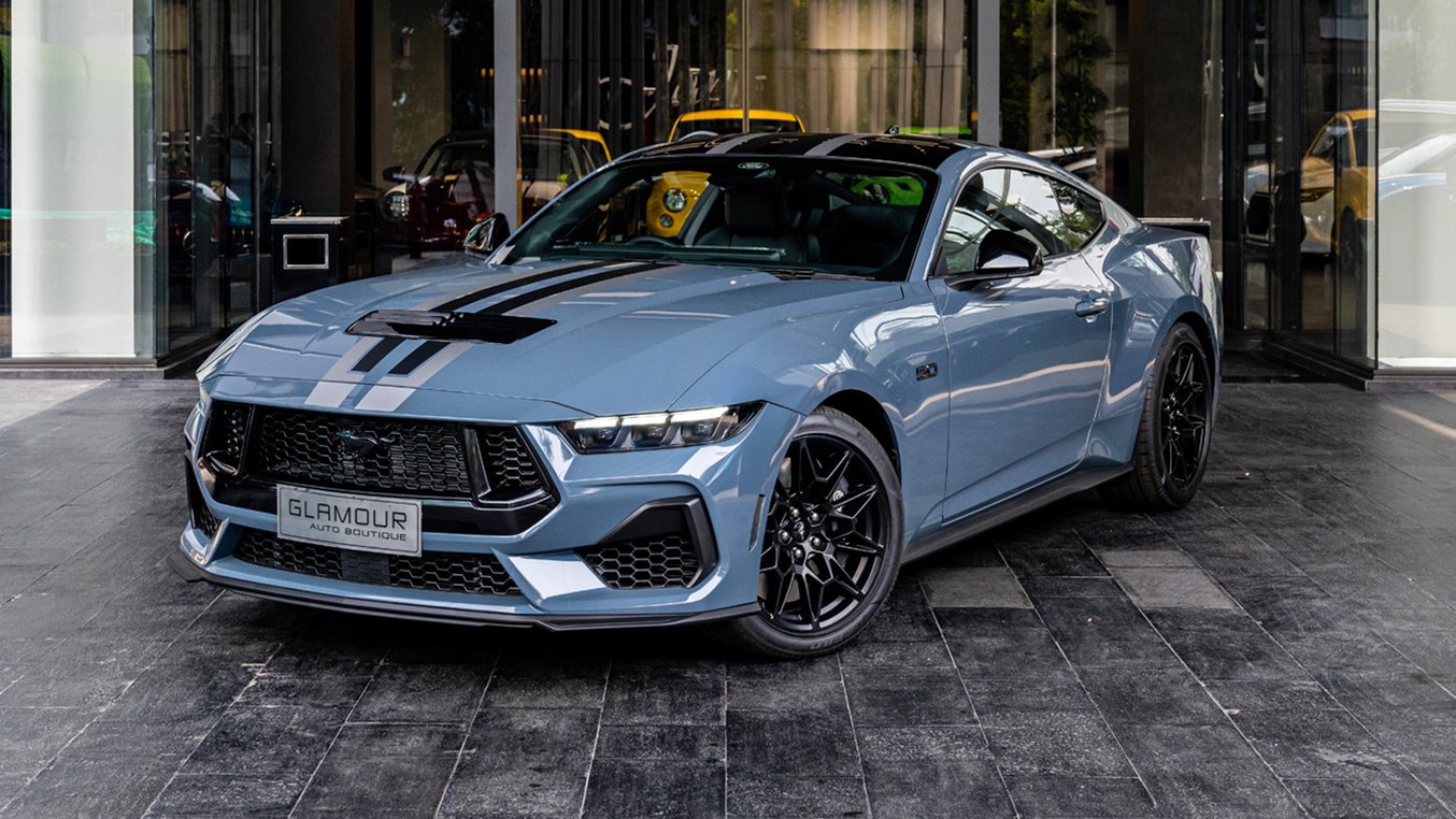 FORD MUSTANG FAST BACK GT 5.0L – VAPOUR BLUE