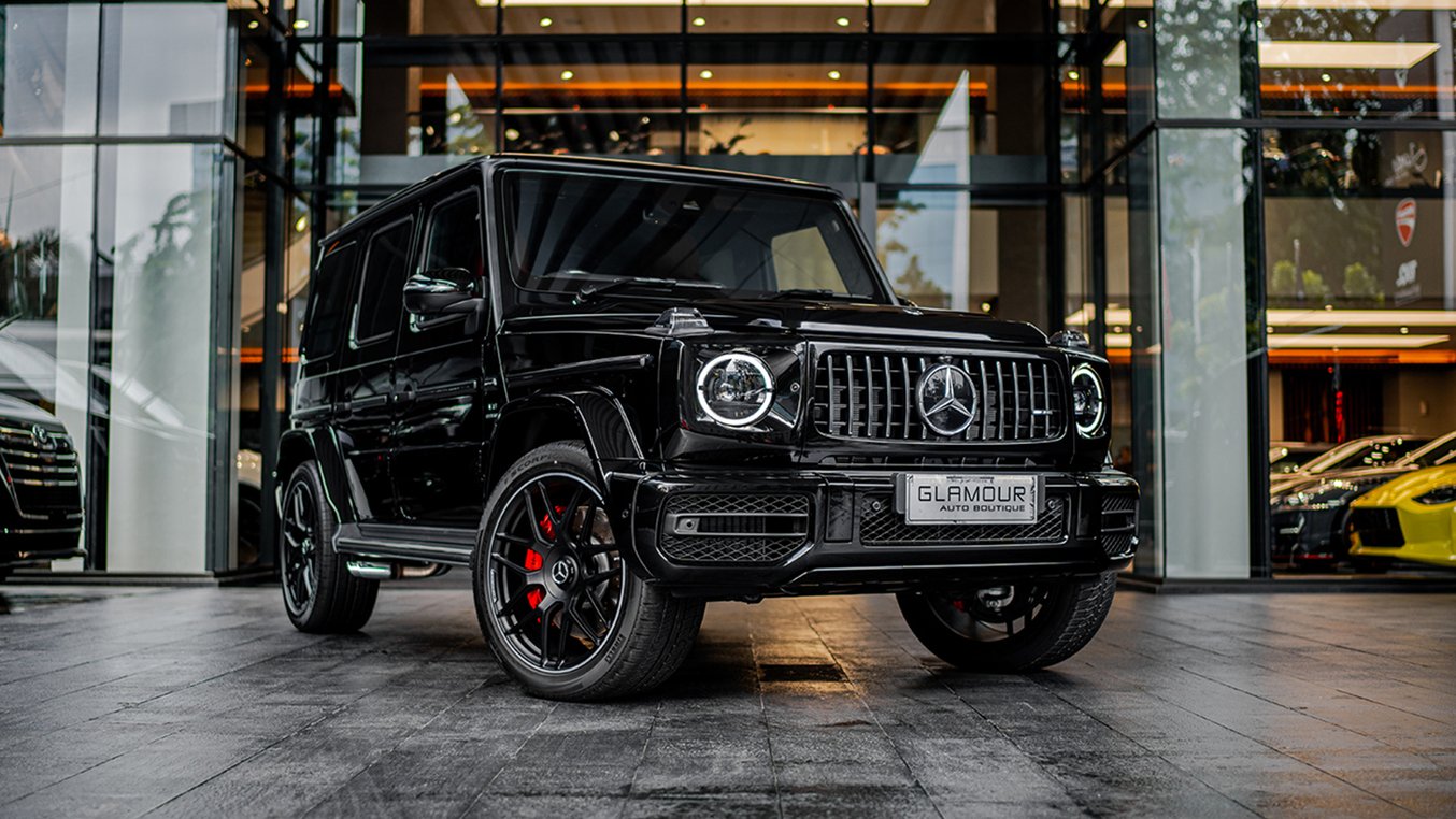 Mercedes Benz G63 AMG CARBON – FIBRE TRIM