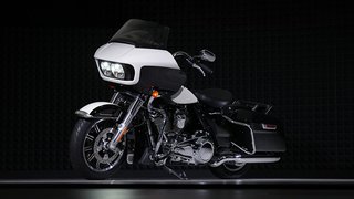 HARLEY DAVIDSON ROAD GLIDE