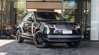 Range Rover SV - Santorini Black-Bronze